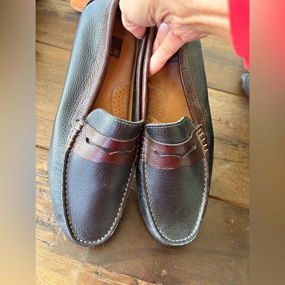 Johnson and Murphy like new black and brown Leather Loafers